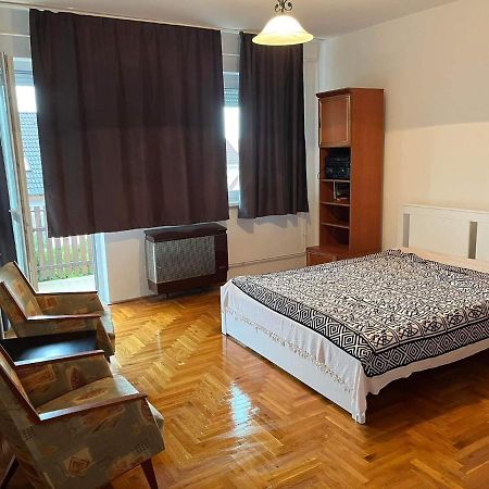 Helium Apartman Хевіз Екстер'єр фото